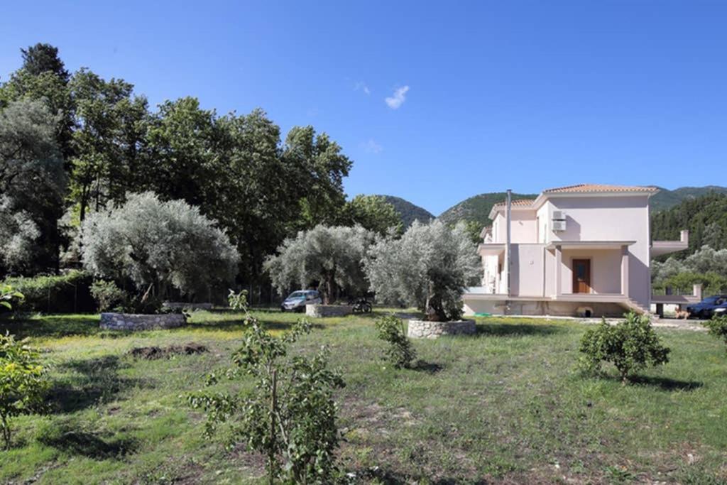 Villa Ligero Agios Christoforos  Екстериор снимка