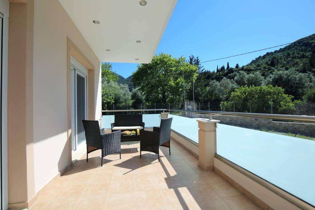 Villa Ligero Agios Christoforos  Екстериор снимка